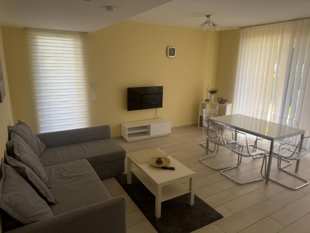 Admiral Apartman Csopak Exterior photo